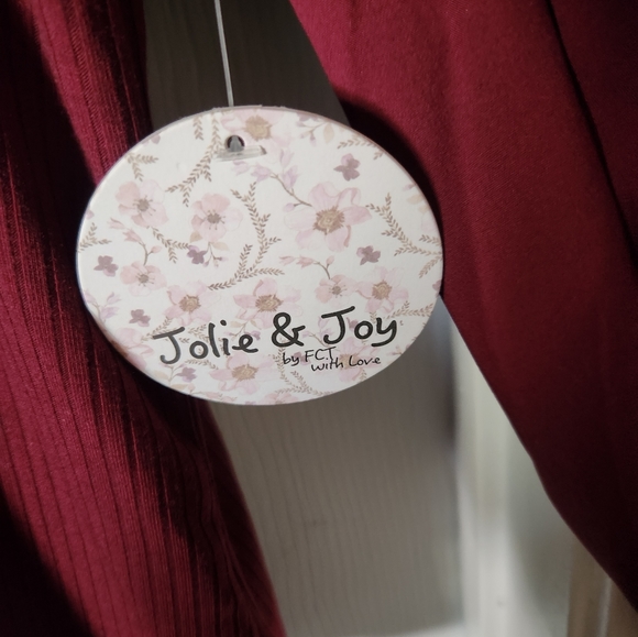 New top wine color  sz 2x - Picture 3 of 5